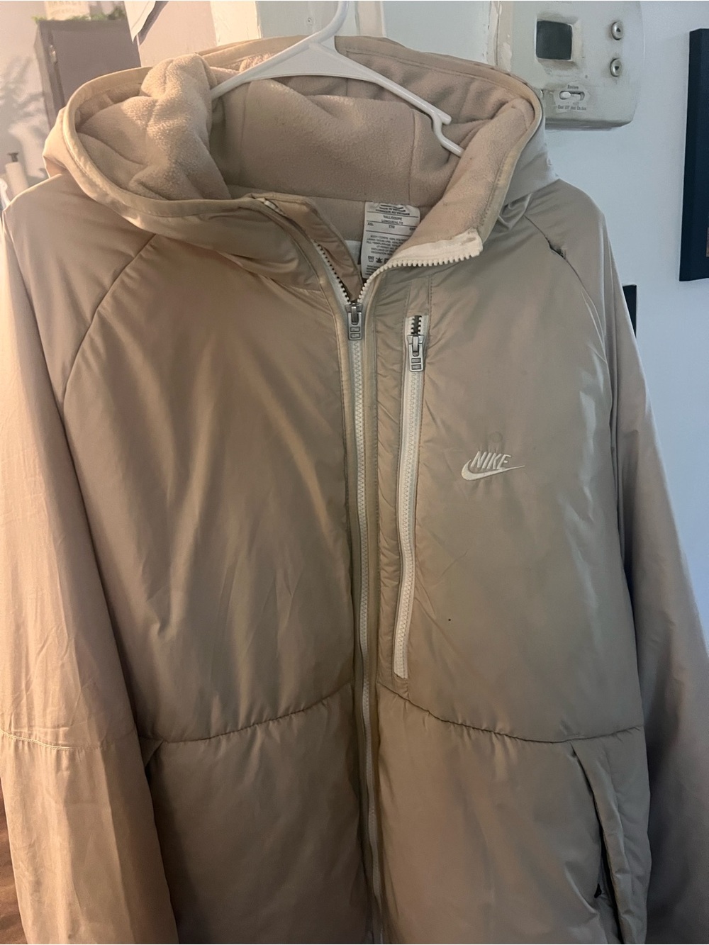 Nike Beige Hooded Puffer Jacket with Chest Zip